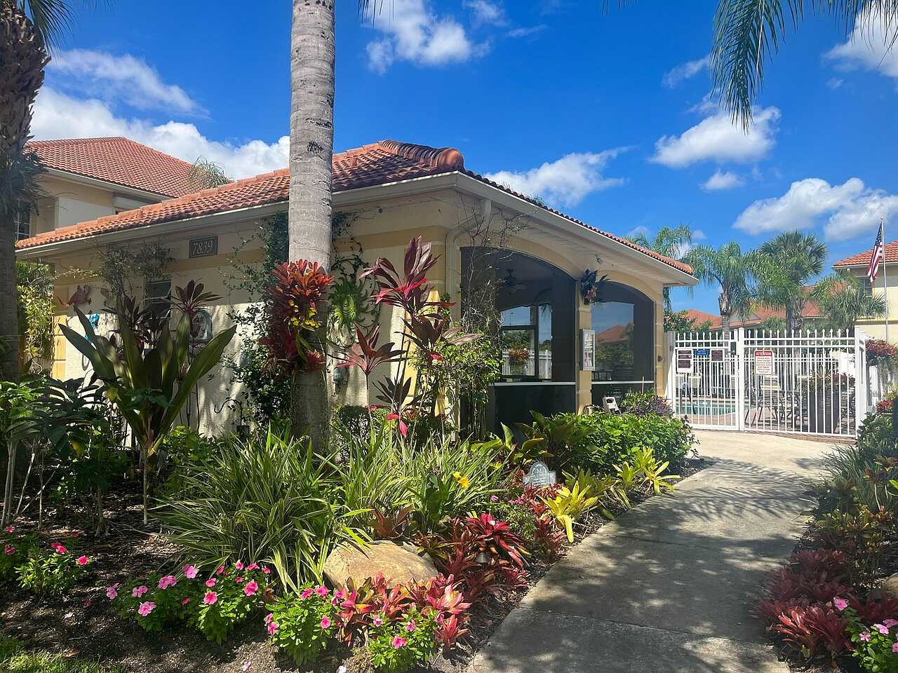 A Florida house frontage with flowering planting